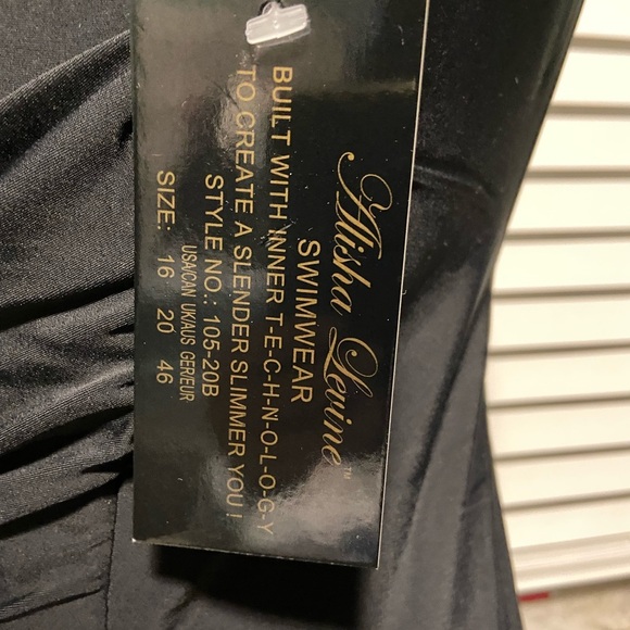 Alisha Levine tummy control Swimwear - Picture 6 of 13